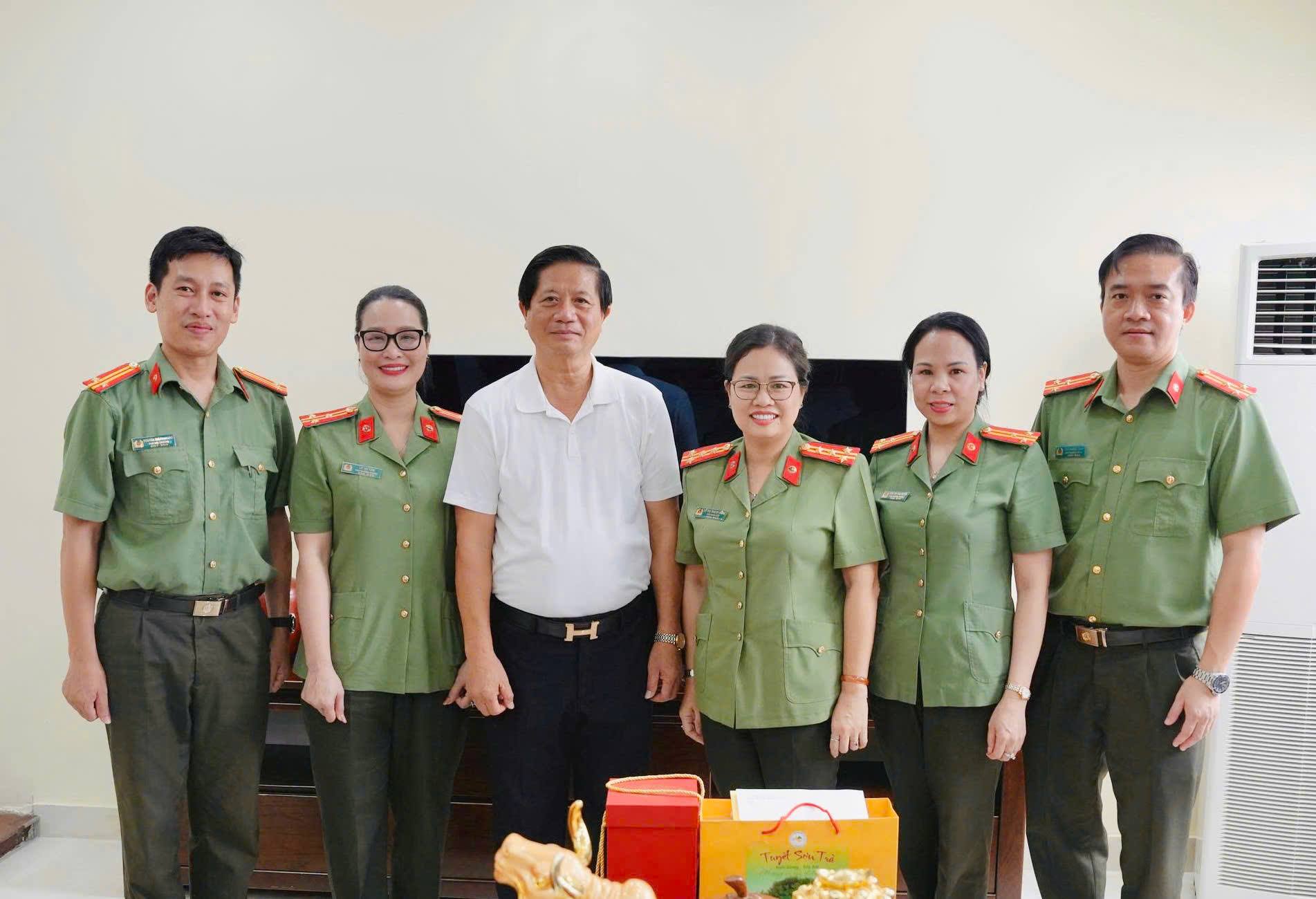 anh tin bai